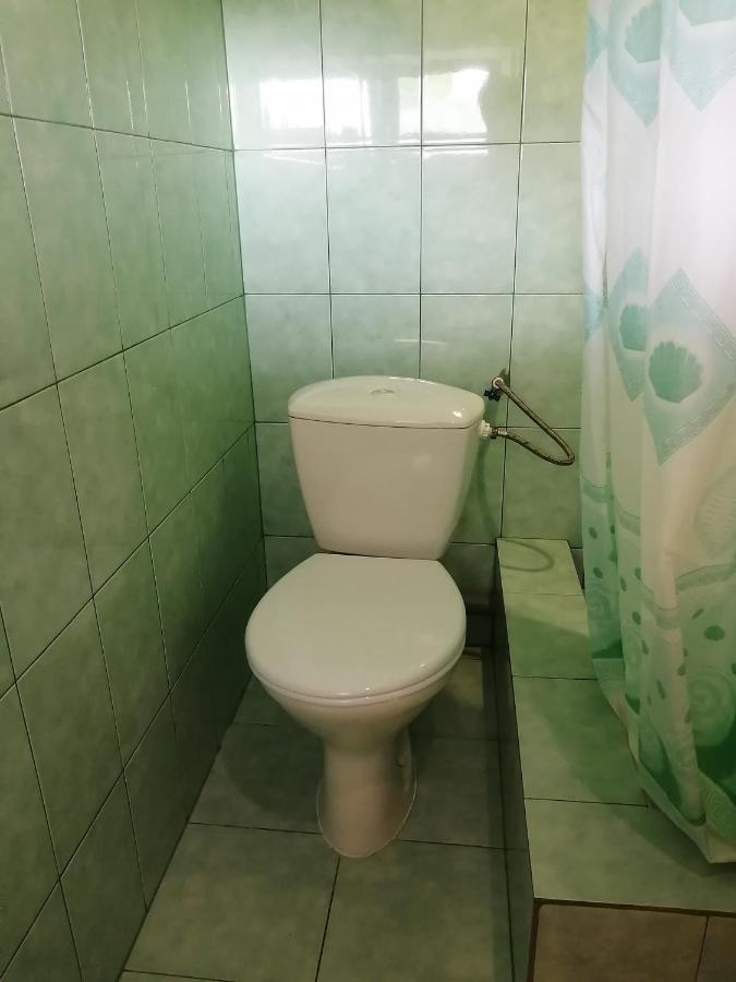Мини-Отель На Агрба 22А ピツンダ エクステリア 写真