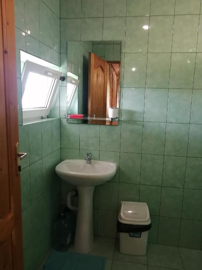 Мини-Отель На Агрба 22А ピツンダ エクステリア 写真
